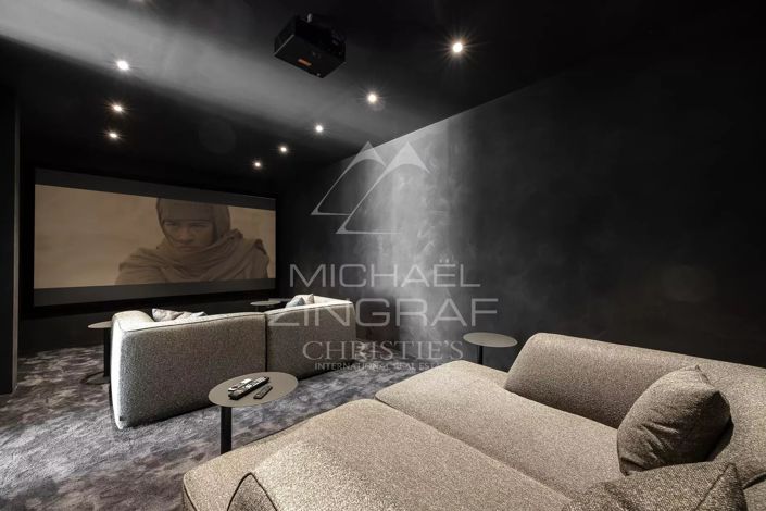 Image No.32-5 Bed House for sale