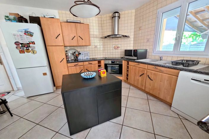 Image No.4-3 Bed House for sale