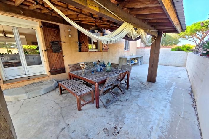 Image No.6-3 Bed House for sale