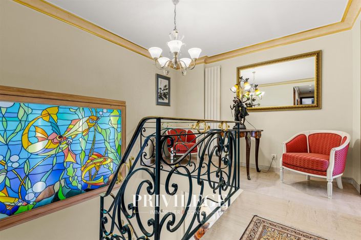 Image No.19-4 Bed House for sale