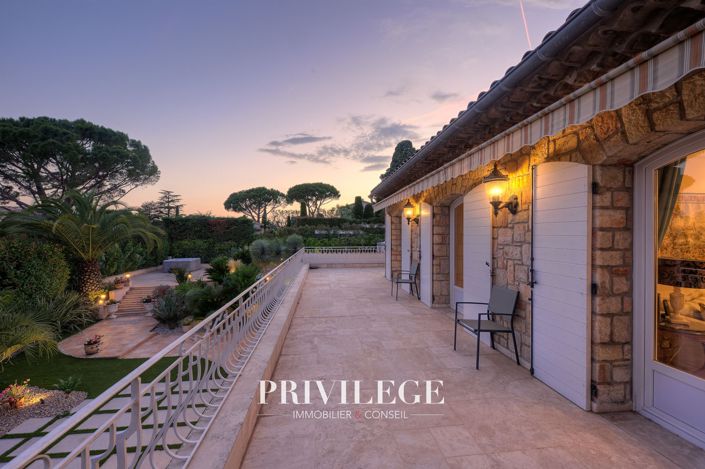 Image No.5-4 Bed House for sale