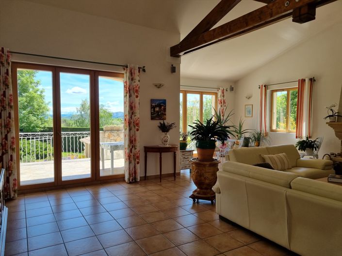 Image No.22-4 Bed House for sale