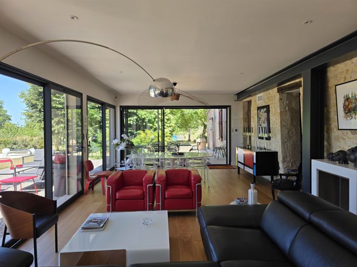 Image No.3-3 Bed House for sale