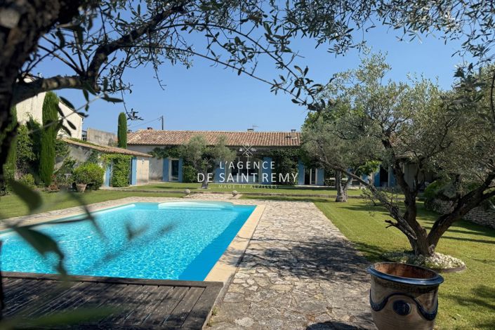 Image No.2-5 Bed House for sale
