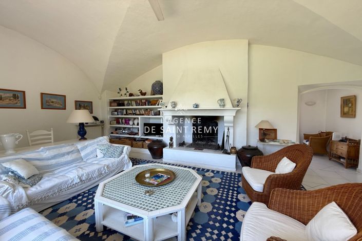 Image No.4-5 Bed House for sale