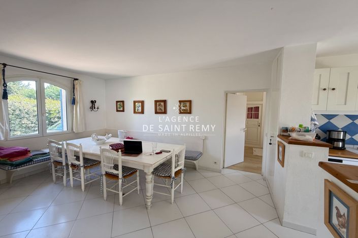 Image No.5-5 Bed House for sale