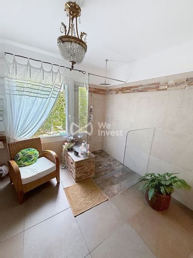 Image No.12-3 Bed House for sale