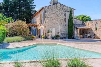 1 - Tarascon, House