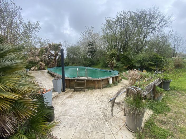 Image No.24-4 Bed House for sale