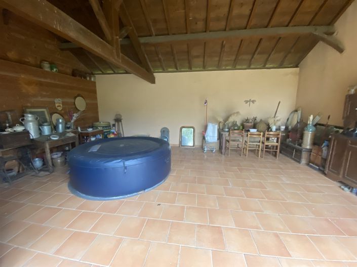 Image No.9-4 Bed House for sale