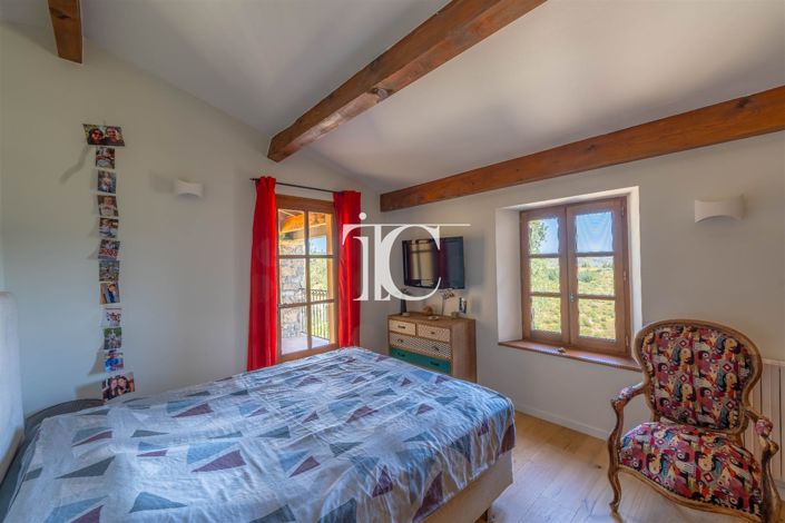 Image No.14-5 Bed House for sale