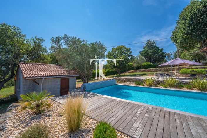 Image No.33-5 Bed House for sale