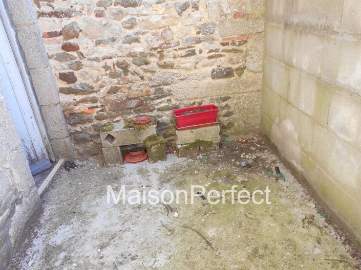 Image No.14-3 Bed House for sale