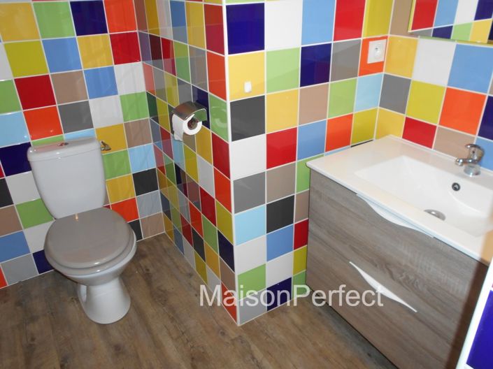 Image No.6-5 Bed House for sale