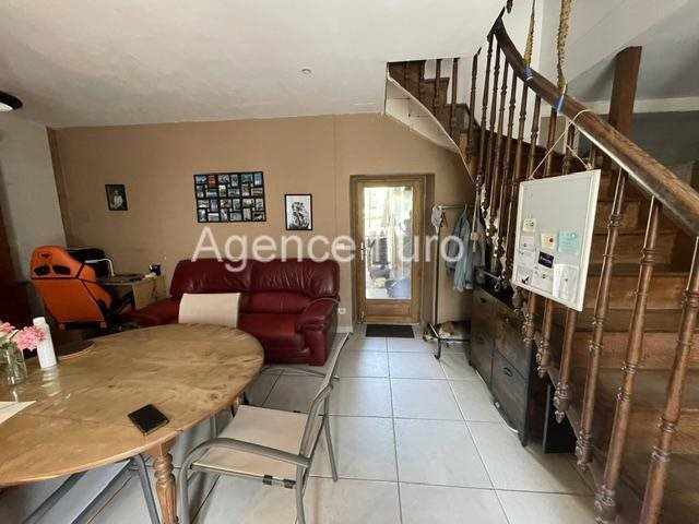 Image No.6-3 Bed House for sale