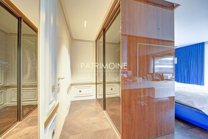 Image No.10-3 Bed Apartment for sale