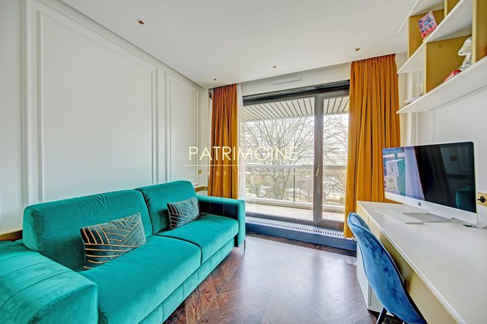Image No.8-3 Bed Apartment for sale