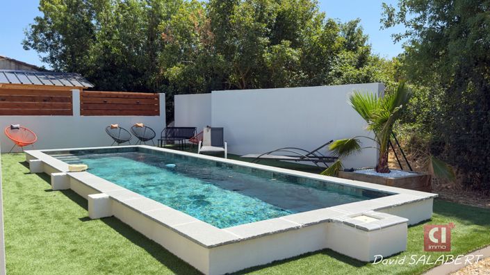 Image No.16-4 Bed House for sale