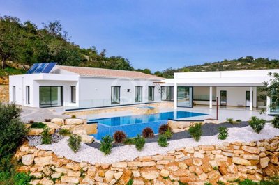 1 - Loule, House