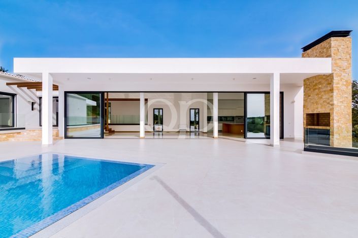 Image No.21-4 Bed House for sale