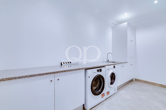 Image No.43-4 Bed House for sale