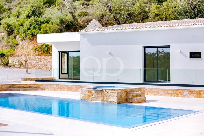 Image No.49-4 Bed House for sale