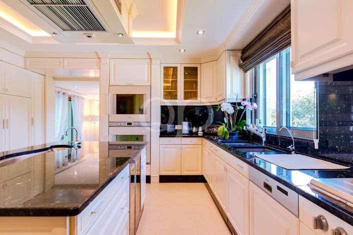 Image No.31-4 Bed House for sale