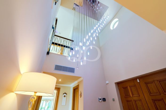 Image No.45-4 Bed House for sale