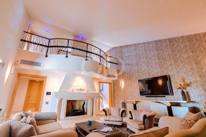 Image No.5-4 Bed House for sale