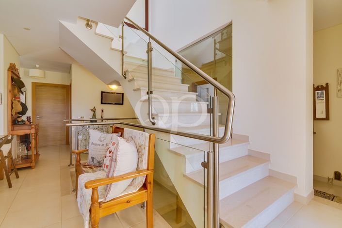 Image No.34-4 Bed House for sale