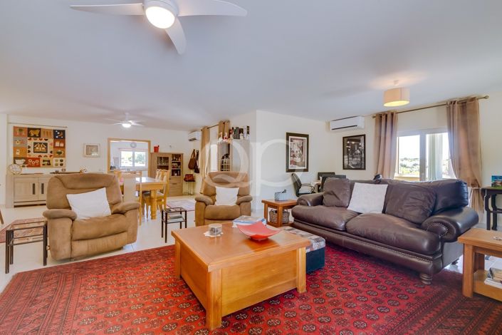 Image No.36-4 Bed House for sale