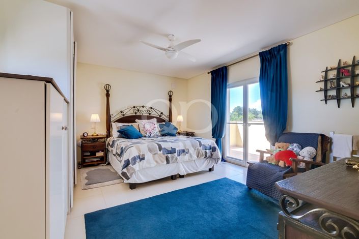 Image No.53-4 Bed House for sale