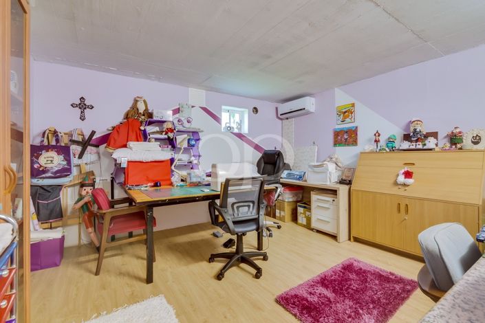 Image No.54-4 Bed House for sale