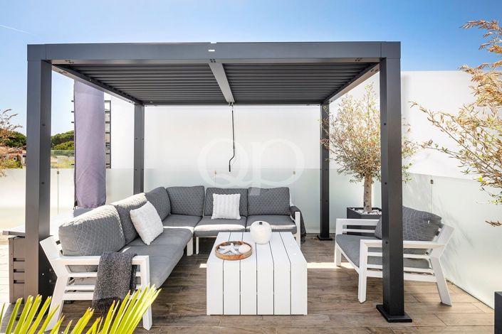 Image No.15-4 Bed House for sale
