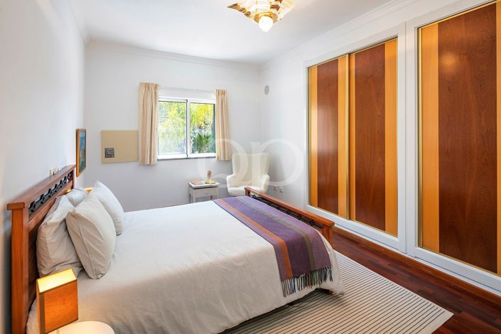 Image No.11-4 Bed House for sale