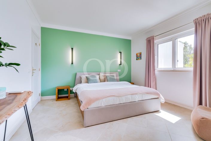 Image No.11-4 Bed House for sale