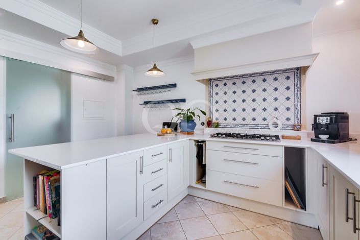 Image No.38-4 Bed House for sale