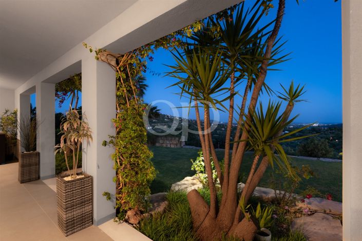 Image No.27-4 Bed House for sale