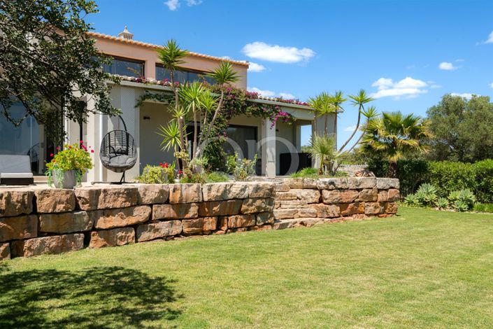 Image No.28-4 Bed House for sale