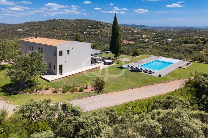 Image No.42-4 Bed House for sale