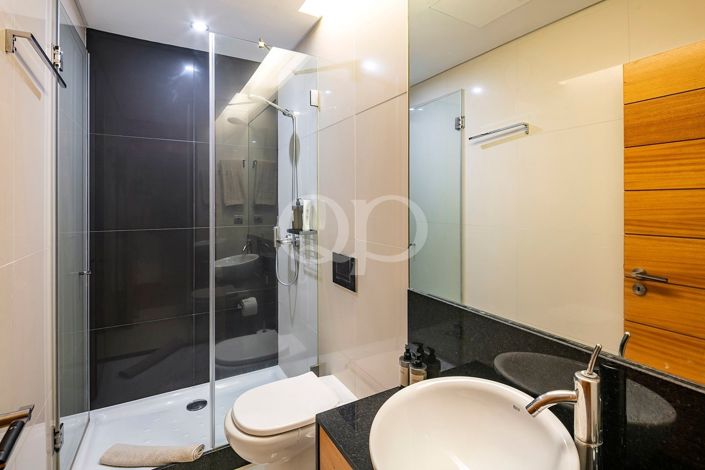 Image No.19-2 Bed Apartment for sale