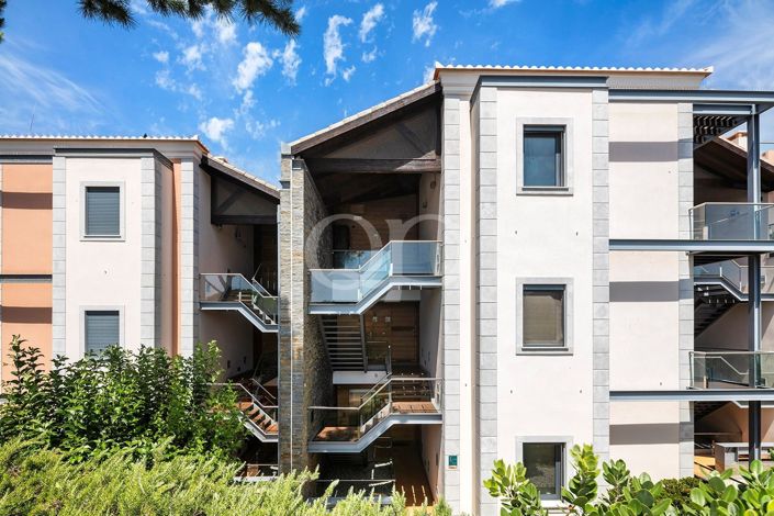 Image No.24-2 Bed Apartment for sale