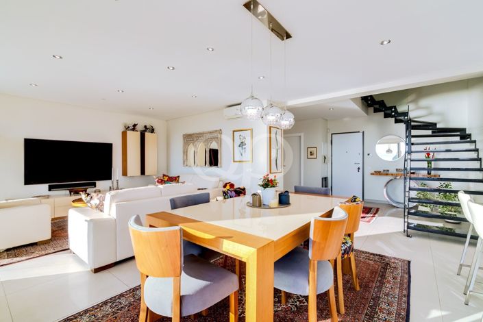 Image No.16-4 Bed Apartment for sale