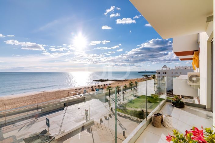Image No.20-4 Bed Apartment for sale