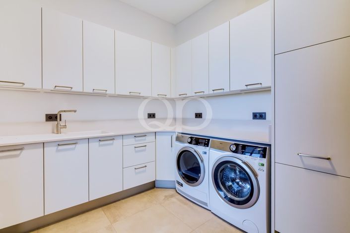 Image No.36-4 Bed House for sale
