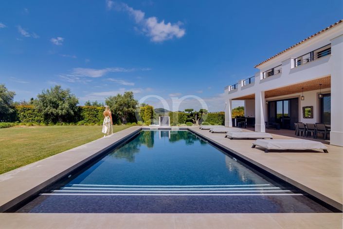 Image No.4-4 Bed House for sale