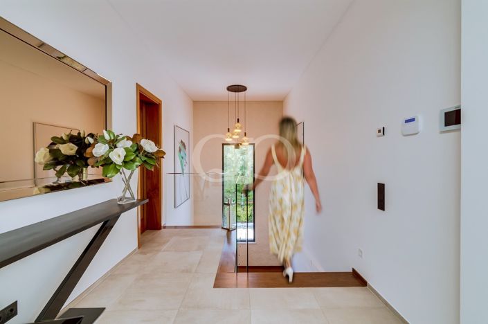 Image No.47-4 Bed House for sale