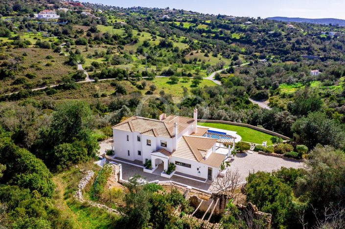 Image No.30-4 Bed House for sale