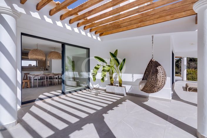 Image No.9-4 Bed House for sale
