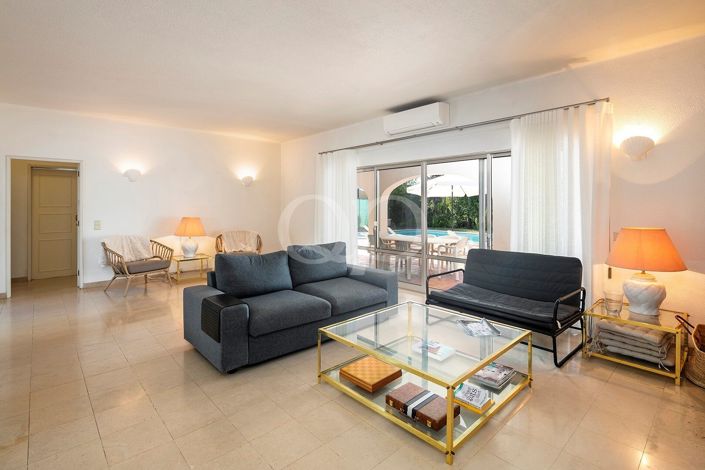 Image No.19-3 Bed House for sale